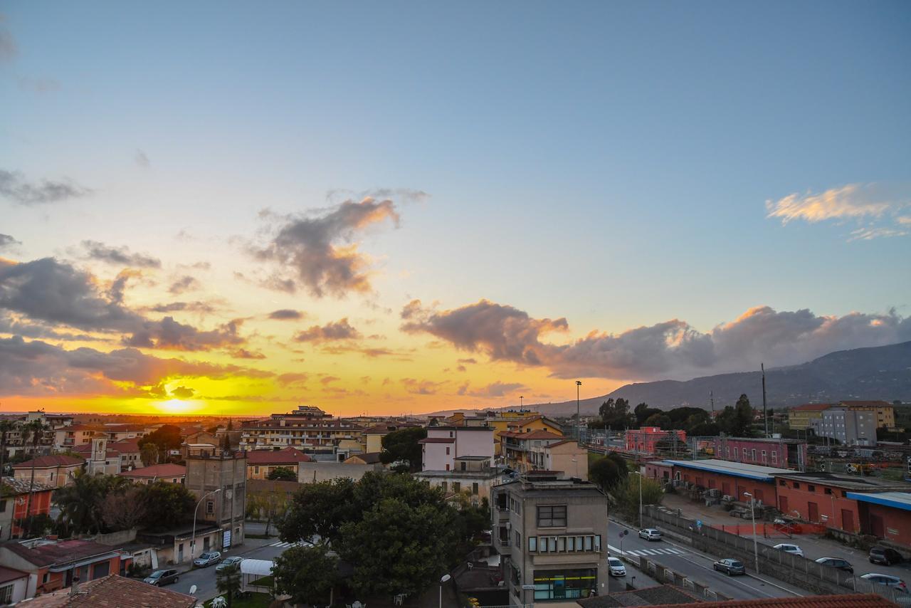B&B Lamezia Airport 拉默齐亚泰尔默 外观 照片