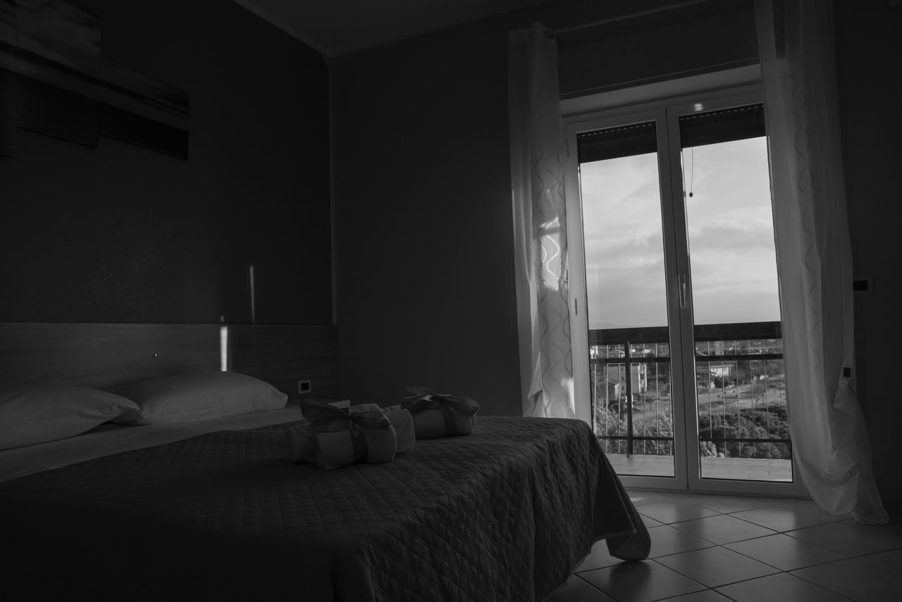 B&B Lamezia Airport 拉默齐亚泰尔默 外观 照片