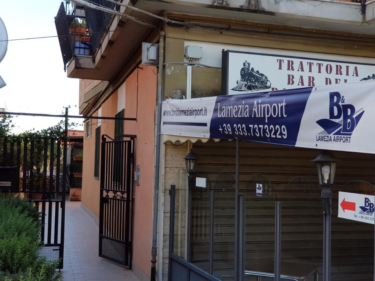 B&B Lamezia Airport 拉默齐亚泰尔默 外观 照片